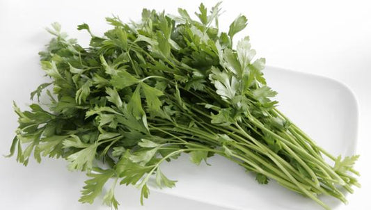 Listi peteršilja, gladki. / 1 kg